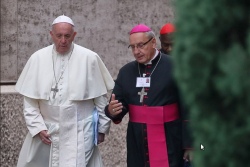 Папа Франциск поздравил с юбилеем белорусского Митрополита Филарета