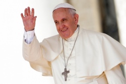 Теперь официально: Папа Франциск будет в 40 км от Беларуси