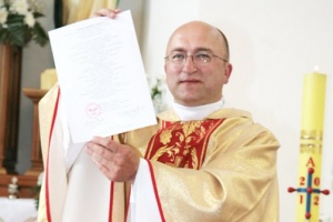 Папа Франциск хочет лично знать все подробности дела арестованного КГБ ксендза Лазаря
