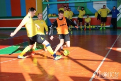 Гродненские священники обыграли в футбольном матче команду милиции