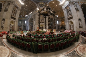 В Ватикане открылся Синод епископов по проблемам семьи