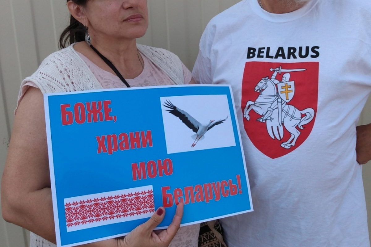 В Благовещение и 105-летие БНР верующие молятся за Беларусь