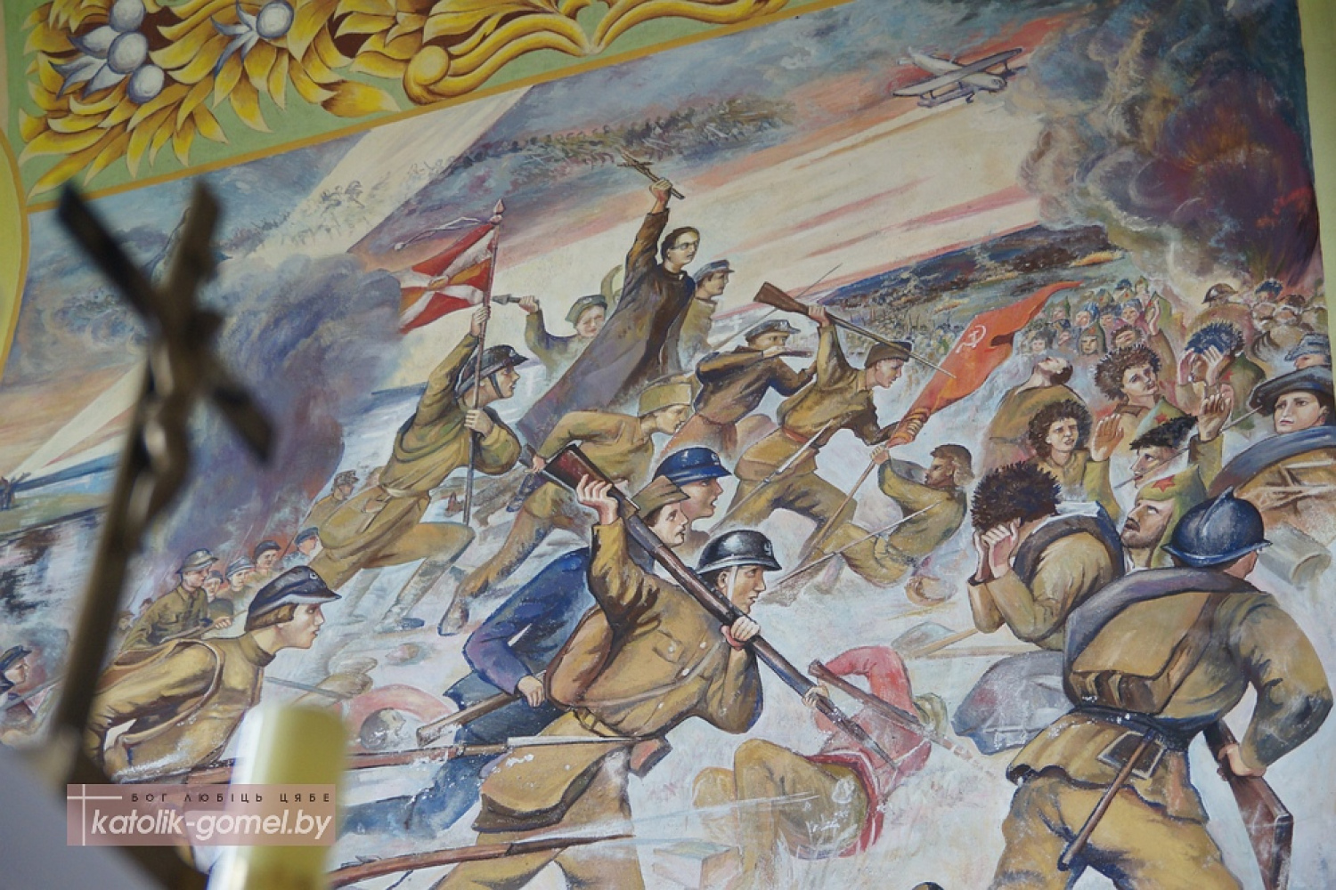 Как при коммунистах: в костеле на Гродненщине требуют закрасить фреску
