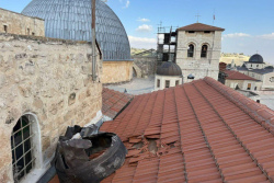 У храма Гроба Господня упали осколки иранской ракеты: базилику могут не открыть до Пасхи