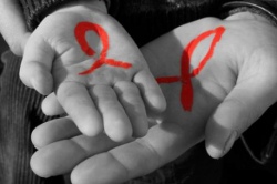 99% детей не наследуют ВИЧ от инфицированных матерей