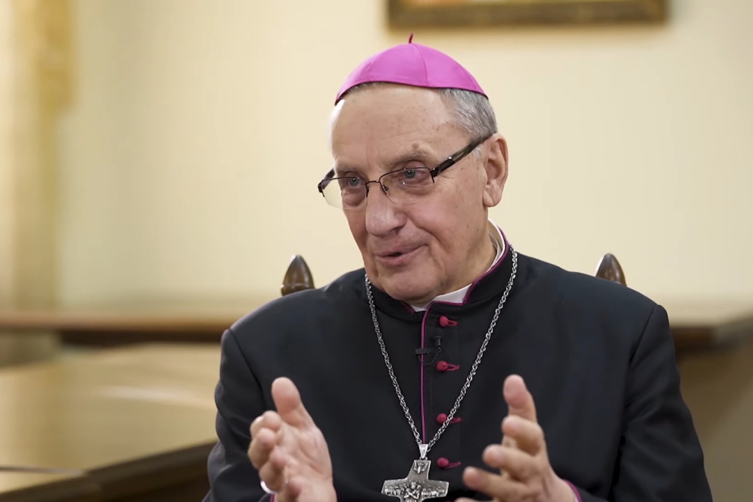 «Когда женщина станет архиепископом?» Кондрусевич дал большое интервью [видео]