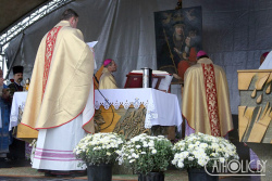 Католические епископы попросили Божью Матерь помочь строить новую счастливую Беларусь