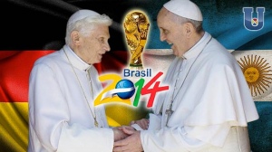 В интернете шутят о финале ЧМ по футболу: Папа Франциск vs Папа Бенедикт XVI - ФОТО