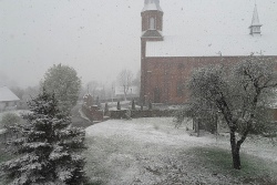 Божьи сюрпризы: в Беларуси 9 мая выпал снег