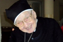 Старейшей в мире католической монахине - 114 лет