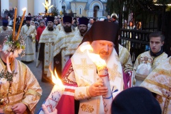 Символ Рождества Христова перешел от католиков к православным - ФОТО