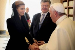 Папа принял приглашение Порошенко посетить Украину