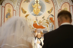 Через год после знакомства Сергей и Анастасия обвенчались в костеле [фото]