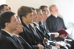 В Беларуси реформируют католические семинарии