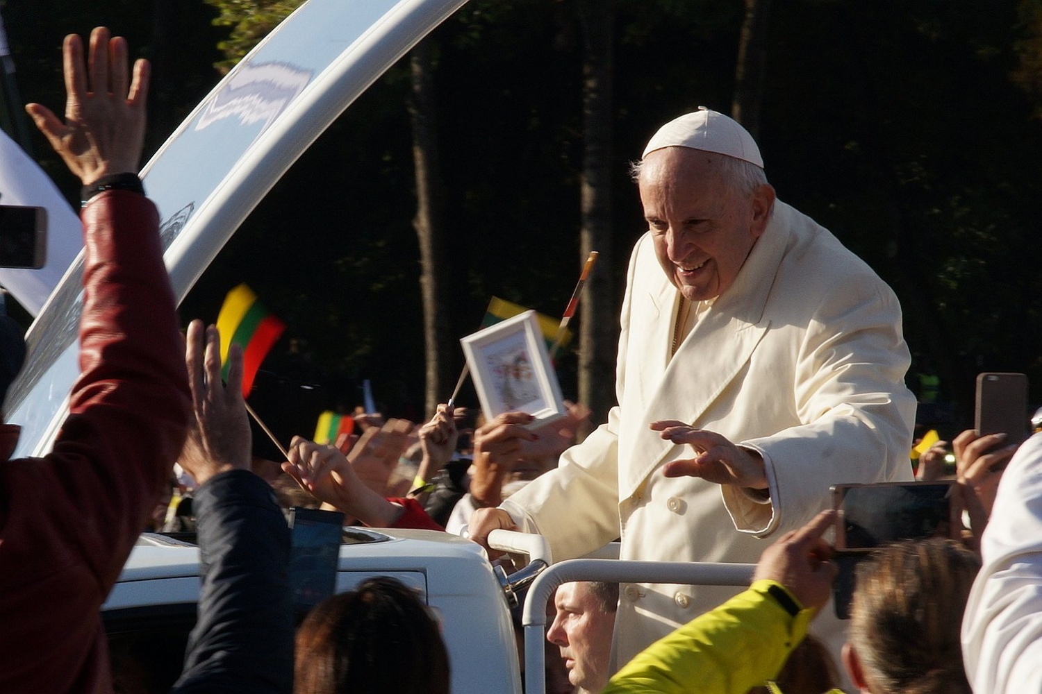 У Літве прэзентавалі песню і кліп &quot;Папа Франчэска» - відэа