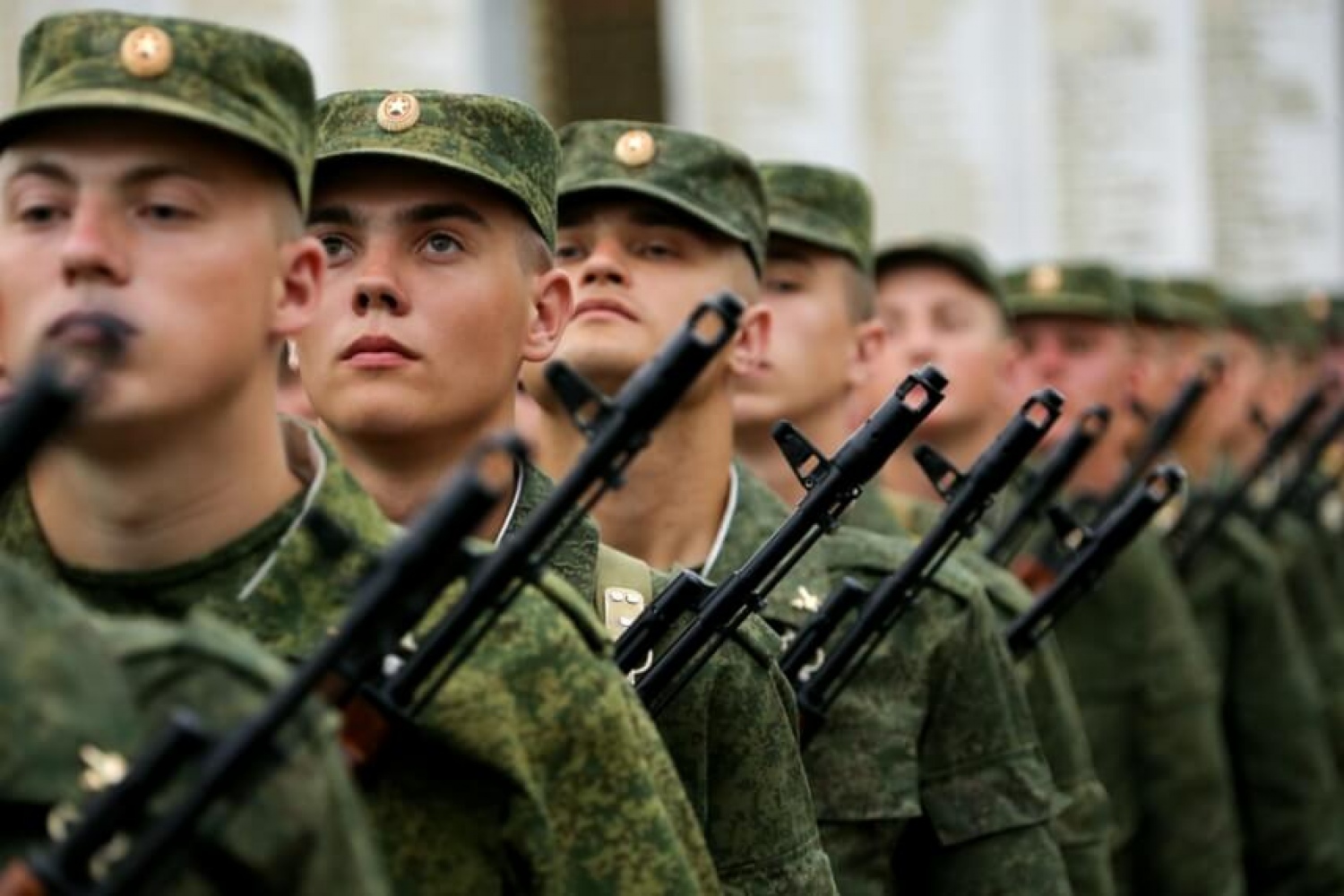 Семинаристов неожиданно призвали в армию - епископы Беларуси обратились к президенту