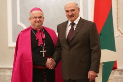 Апостольский нунций: приоритет - организация визита Папы в Беларусь