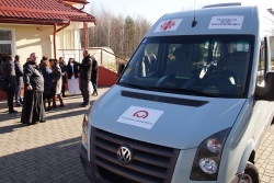 МИД Польши подарил микроавтобус БКМ "Каритас-Милосердие"