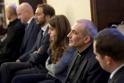 Трибунал Ватикана приговорил священника к 1,5 годам заключения