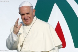 Папа в Уганде: Мир смотрит на Африку, как на континент надежды