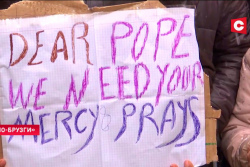 «Мы нуждаемся в молитвах». Мигранты на границе Беларуси обратились к Папе Римскому