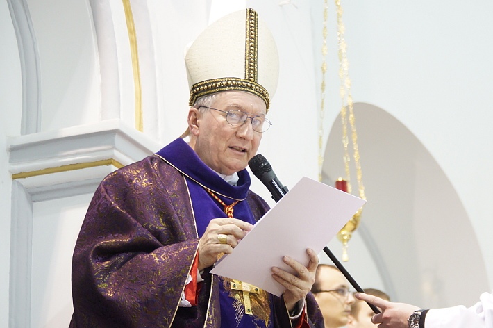 Госсекретаря Ватикана потрясли стихи Рыгора Бородулина