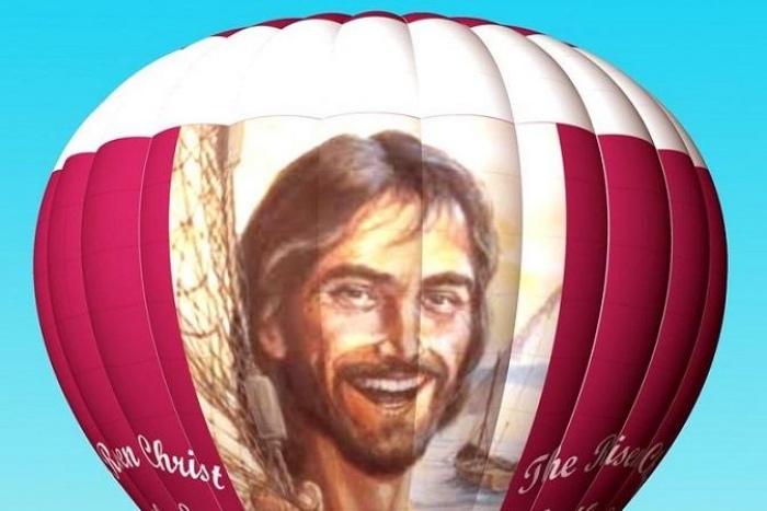 В США запустят воздушный шар с изображением Христа