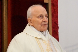 Старейший католический священник Беларуси отметил 90-летие