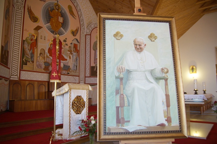 Картина с недавно канонизированным Иоанном Павлом II появится в гомельском костеле